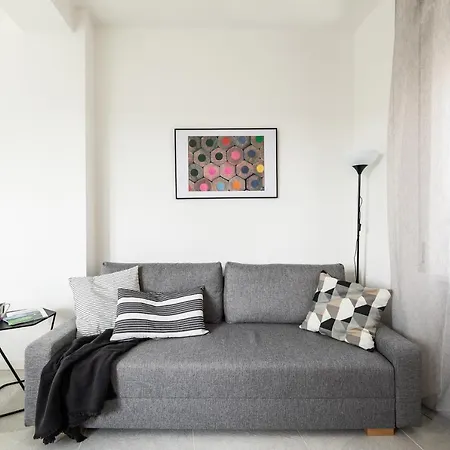 Carlotta's By Solutions Albese Con Cassano